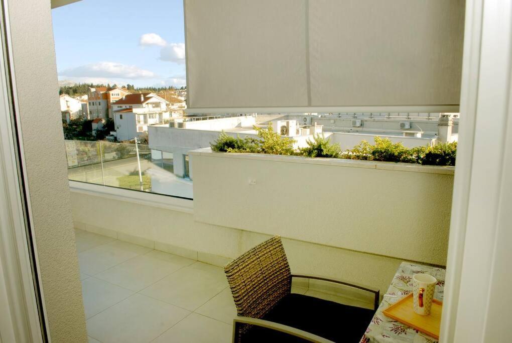 Camino Split - Apartment Near Mall Of Split Exterior foto